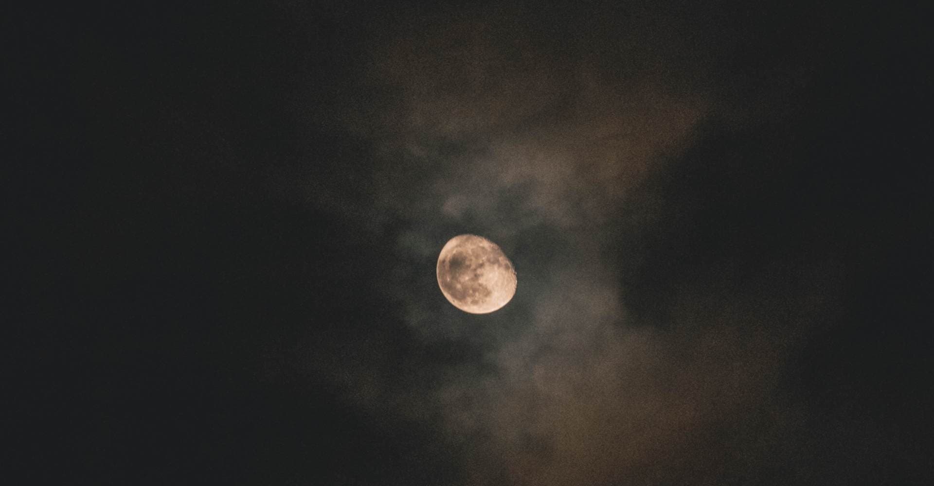 A photo of a blood moon by Sander Dewerte on Unsplash